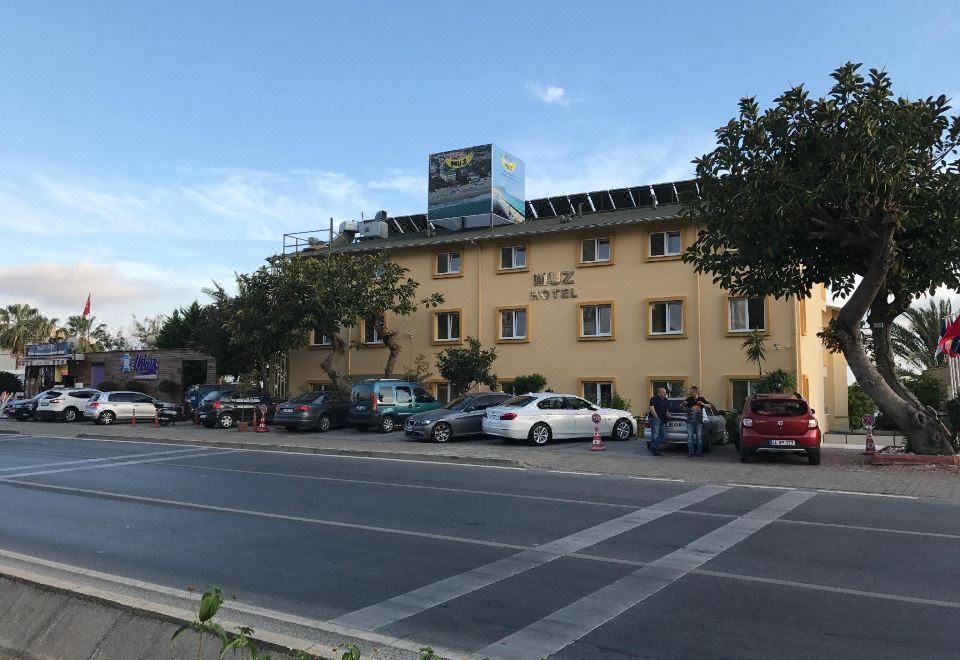 hotel overview picture