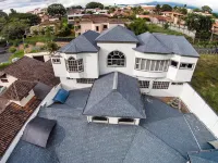 阿拉米達卡里阿利精品酒店 酒店