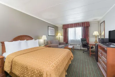 Days Inn by Wyndham Columbus East Airport Отели в г. Труро Тауншип
