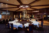 Disney Newport Bay Club - breakfast