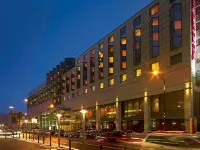 Hotel Mercure Warszawa Centrum Hoteles cerca de Plaza Defilad