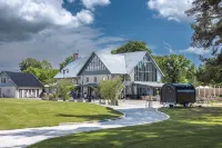 Gumbalde Resort Отели в г. 