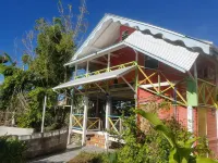 Coco Mango Suites Hotels near Fort Shirley