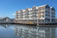 Peppers Seaport Launceston Hotels near Quercus Park