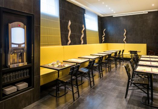 4. 하이파크 바이 ..