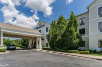 Holiday Inn Express & Suites Morehead by IHG