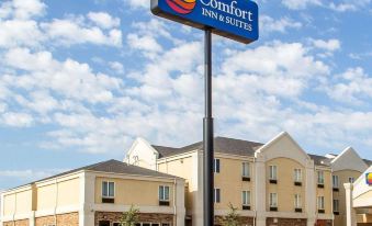 Comfort Inn & Suites Perry I-35