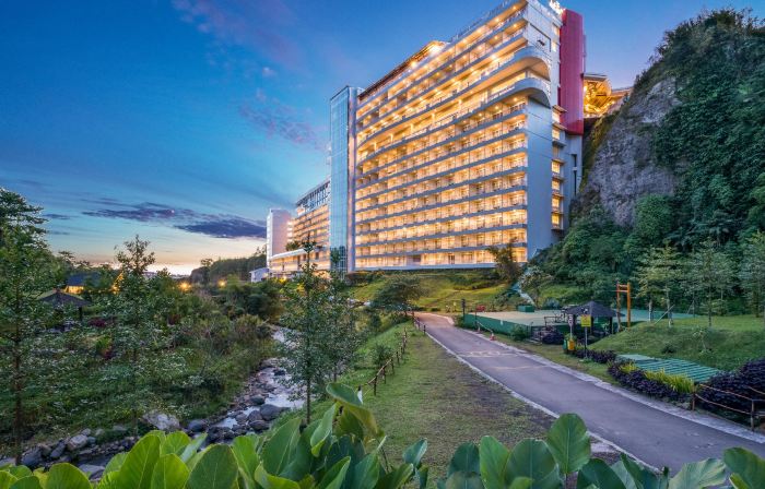 Le Eminence Puncak Hotel Convention & Resort
