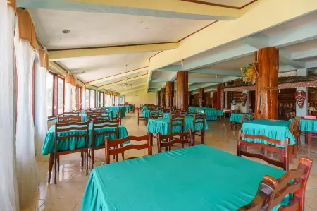 RedDoorz @ Tuktuk Danau Toba