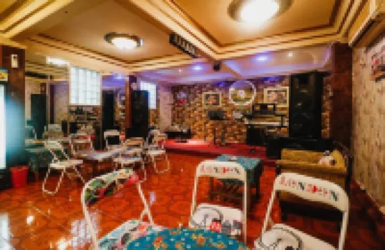 RedDoorz at Hotel Andalus Puncak