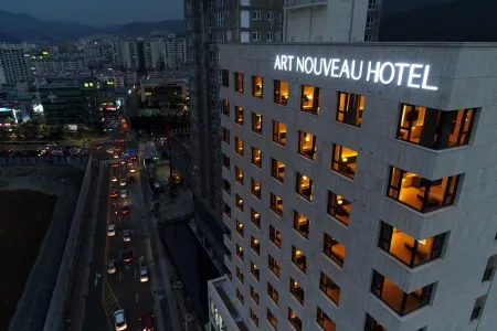 Geoje Artnouveau Suite Hotel