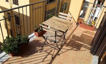 Home la Kore
