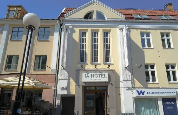 卡爾斯克魯納貝斯特韋斯特優質JA 酒店