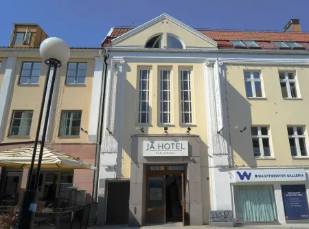 Best Western Plus JA Hotel Karlskrona Отели в г. Карлскруна