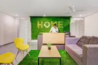 Nuab House - Near Fortis, Max, Medanta, Paras Hospitals and Huda Metro - Hostels