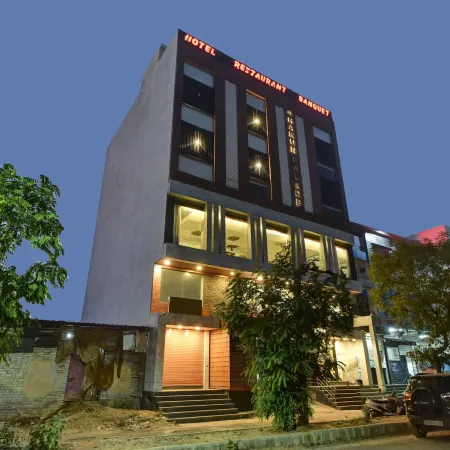 Hotel Shakun Palace