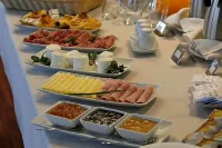 LBV House Hotel - Завтрак