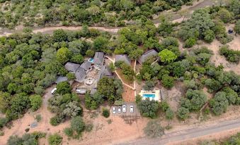 Bushbaby River Lodge