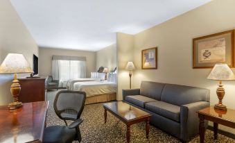 Best Western Plus Fossil Country Inn  Suites