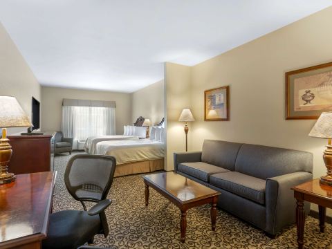 Best Western Plus Fossil Country Inn  Suites