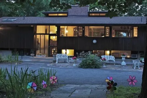 小屋住宿加早餐旅館