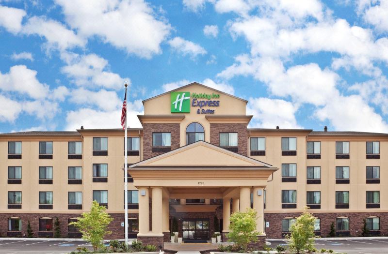 Holiday Inn Express & Suites Vancouver Mall/Portland Area by IHG