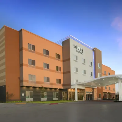 Fairfield Inn & Suites Dallas East Hotels in der Nähe von Dallas Arboretum & Botanischer Garten