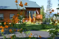 Alaska's Lake Lucille Bed & Breakfast Hotels in Wasilla