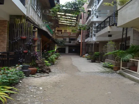 Taj Guesthouse Boracay