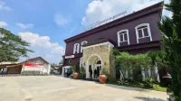 Rahaya Resto dan Resort Hotel di Kecamatan Kalanganyar