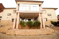 Nest Suite & Spa