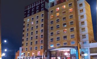 Hotel Florencia Suites & Apartments