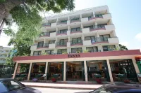 Tanya Hotel