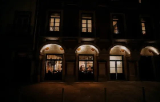 Exmo Hotel by Olivia Hoteles cerca de Palacio de la Bolsa de Oporto