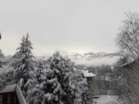 6Guests-Skiing-Mountainviews-Fireplace-Freeparking 모조 호텔