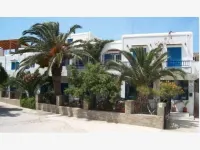 Foinikas Studios Hotele w: Kythnos