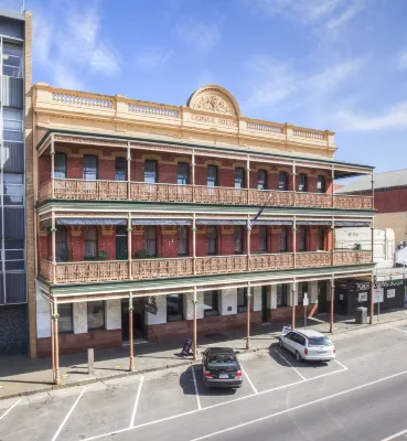 Quality Inn the George Hotel Ballarat Hôtels à : Lake Wendouree