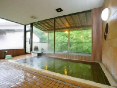 白久温泉 谷津川館