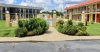 Studio 6 Suites Perry, GA