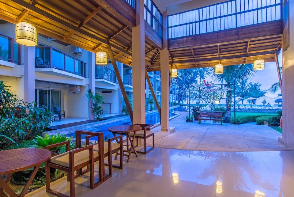 5. 란타 푸라 비치..