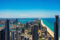Superb 1 Bedroom Apartment Near the Beach