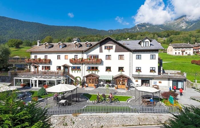 Albergo Ristorante Edelweiss - Larespa