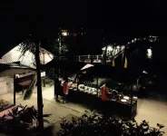 Shari-La Island Resort - Frühstück