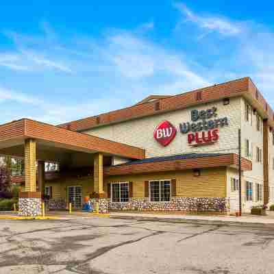 Best Western Plus Pioneer Park Inn Hotel Exterior