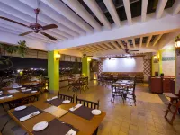 Hotel Atithi - breakfast