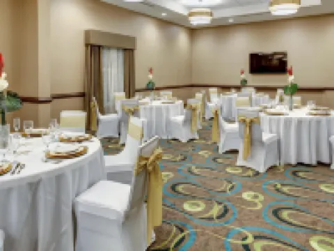 Hampton Inn & Suites Vero Beach Downtown Hotels in Indian River County