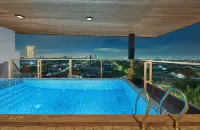 แอสตัน อินน์ เจมูร์ซารี สุราบายา - โรแมนติก