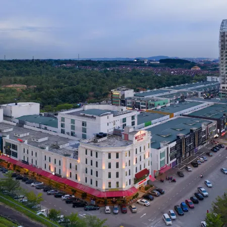 1 Million Hotel