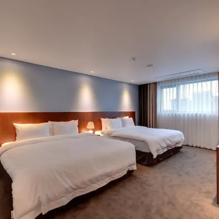 Sea Moon Tourist Hotel Отели рядом с достопримечательностью «Волмидо»