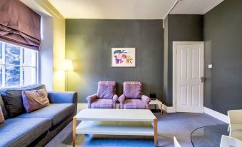 Altido Perfect Location! - Stylish & Cosy Rose St Apt